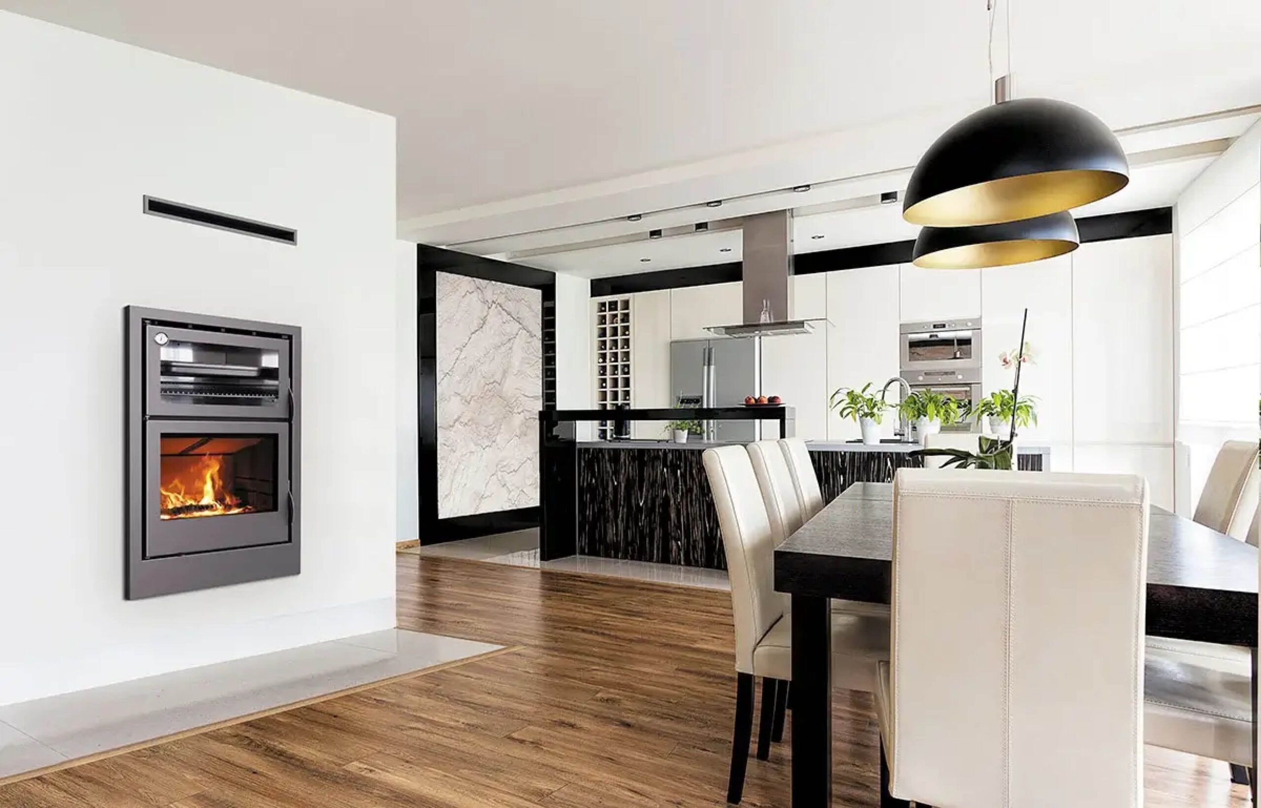 Sobă din oțel, Carbel ATLAS, putere 10 KW, randament 84 %, clasa energetică A+, certificat EcoDesign. Garanție 5 ani!