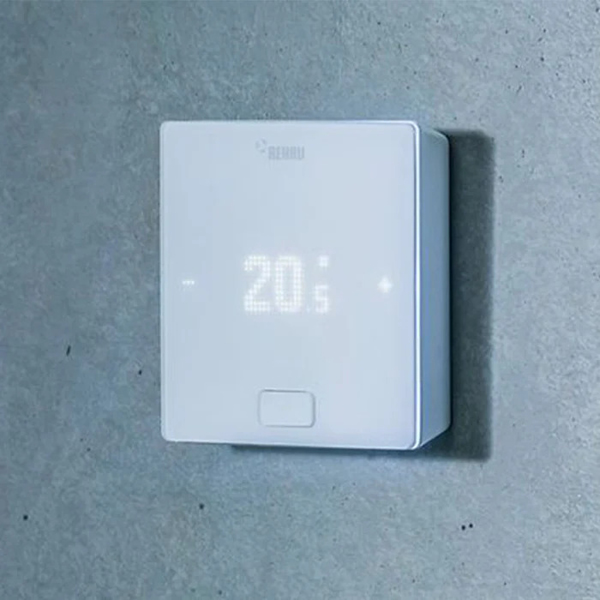 13280101004-2 Termostat de camera cu afisaj led ALB Wireless Rehau NEA SMART 2.0